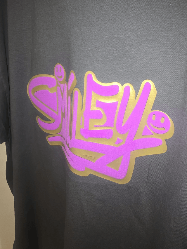 3D Smile T Shirt bubble image