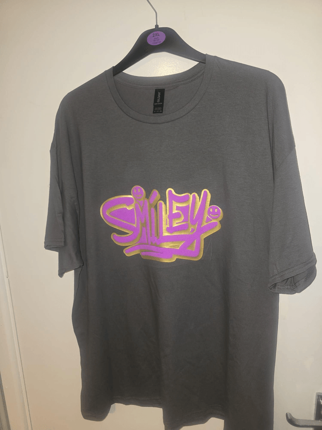 3D Smile T Shirt bubble image